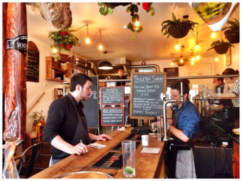 Bar, boards and range